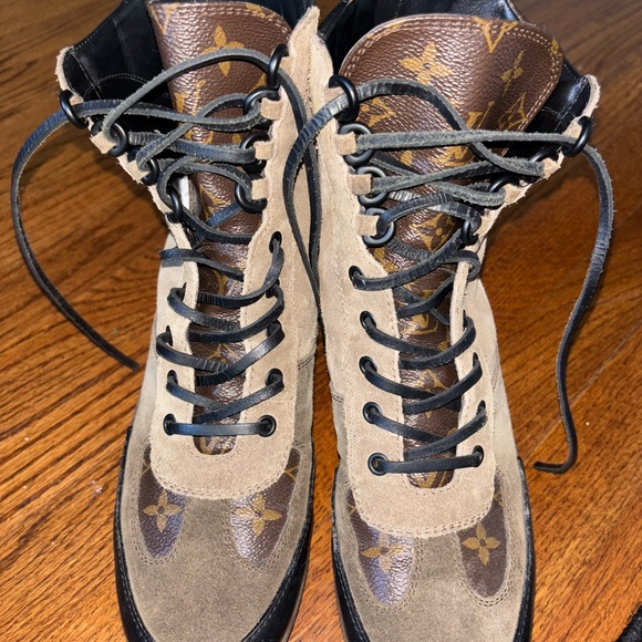 Louis Vuitton Brown and Black Combat Boots - Picture 1 of 7